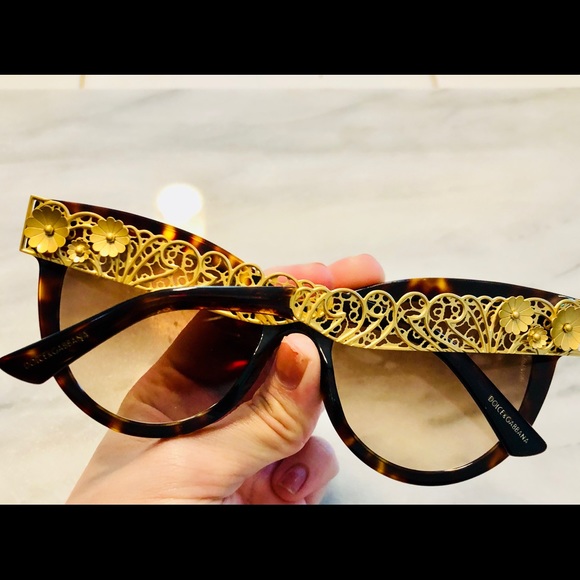 Dolce & Gabbana Sunglasses DG 4211 Retail $380 - Picture 2 of 4